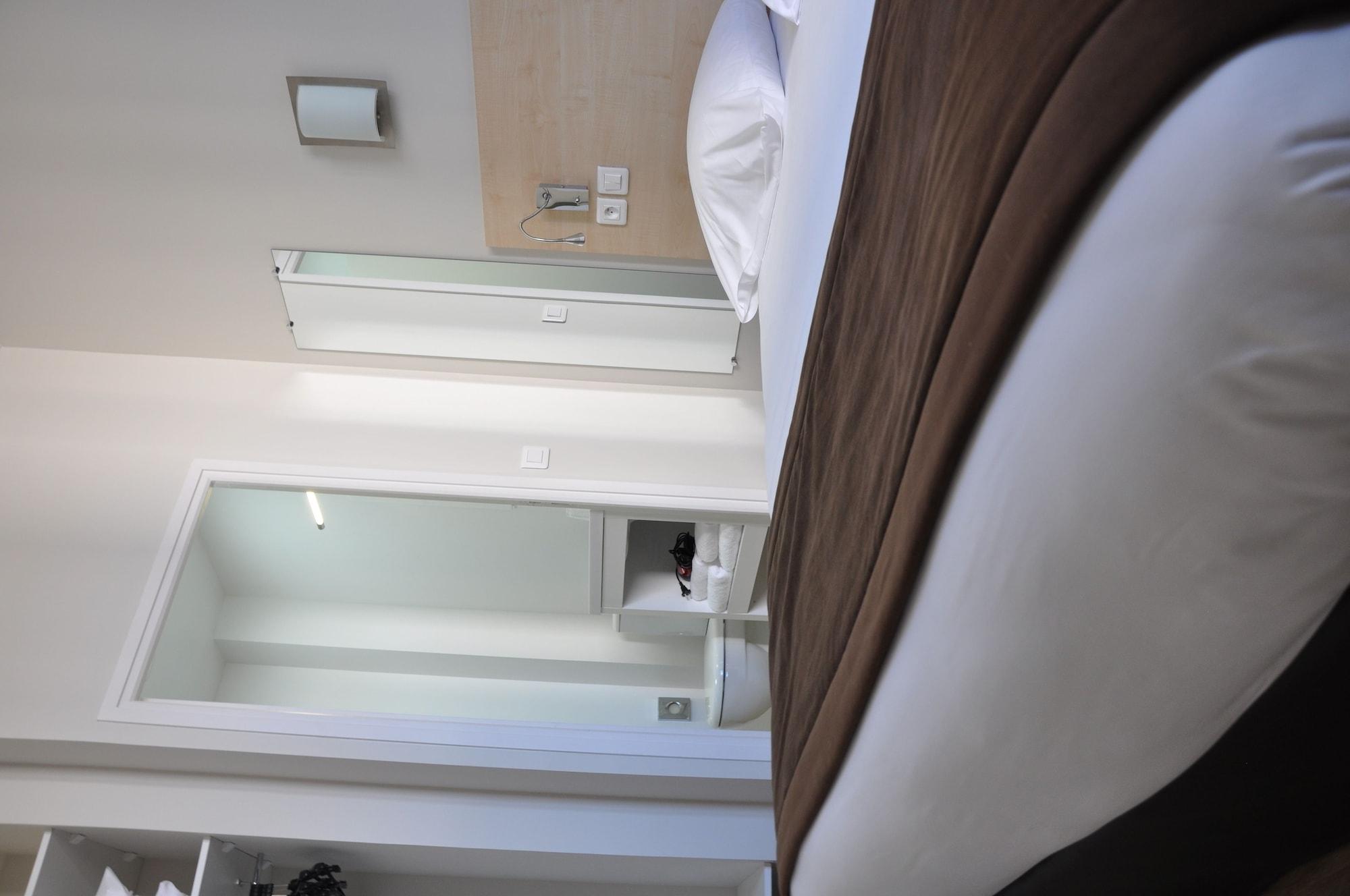 Hotel Foch Nancy Gare المظهر الخارجي الصورة