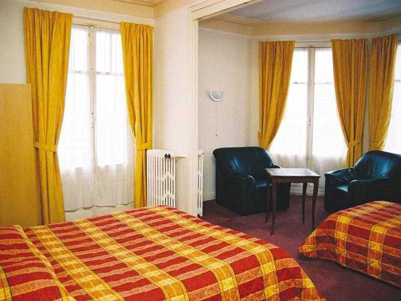 Hotel Foch Nancy Gare الغرفة الصورة